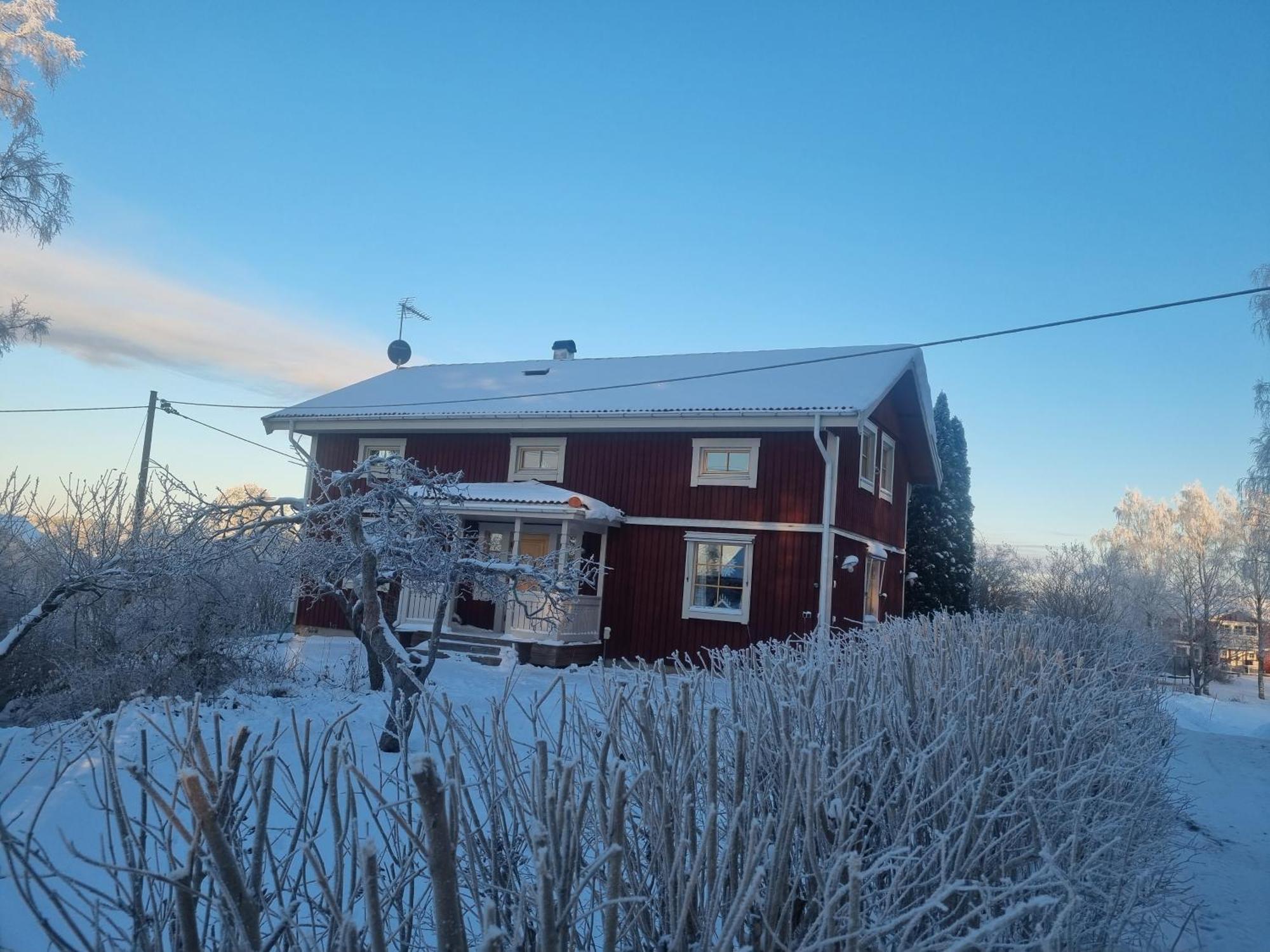 Saellinge House - Cozy Villa With Fireplace And Garden Close To Uppsala Extérieur photo