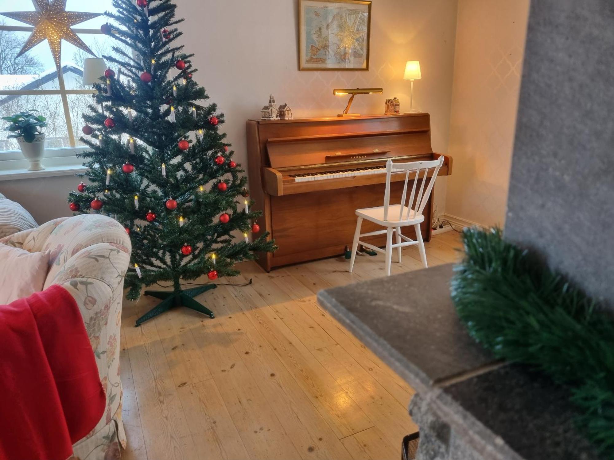 Saellinge House - Cozy Villa With Fireplace And Garden Close To Uppsala Extérieur photo